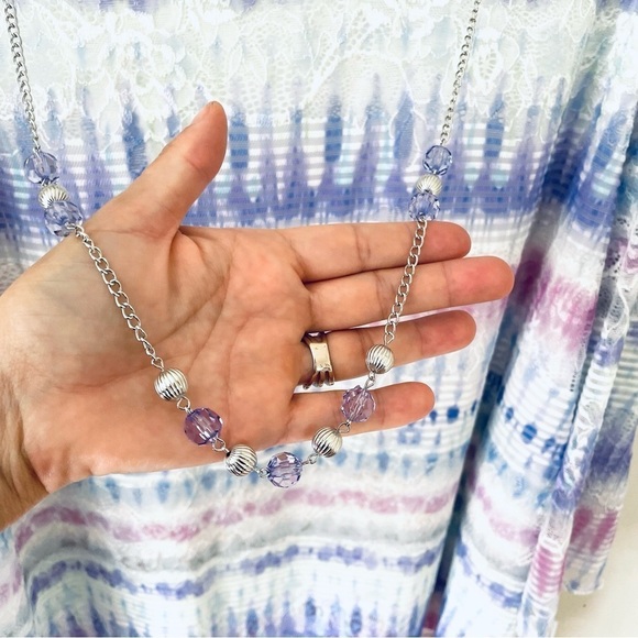 NWT Alfred Dunner "Isn't It Romantic" Ikat Biadere Crew Neck Top w/ Necklace -3X - Picture 3 of 12